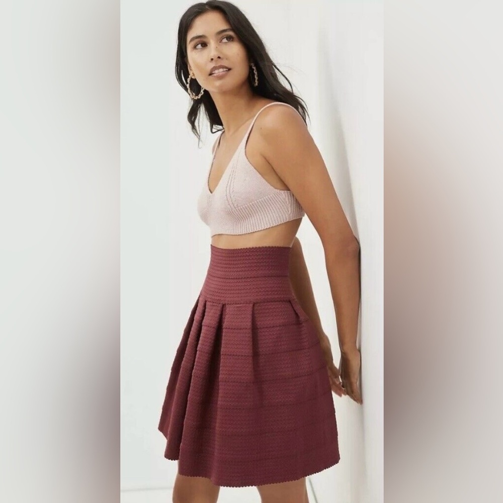 Girls From Savoy Ponte Bell skirt. Size M/L